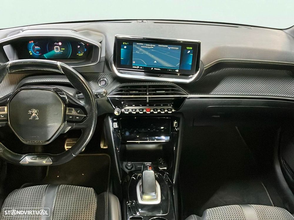 Peugeot e-208 50 kWh GT - 11