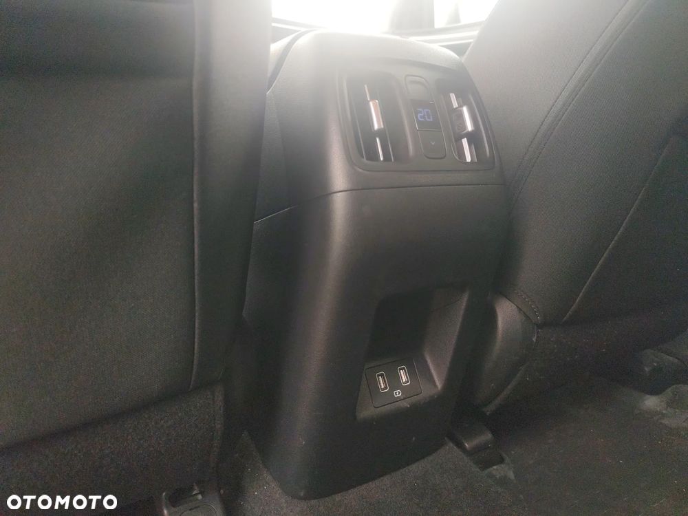 Hyundai Tucson 1.6 T-GDi 48V Executive 2WD DCT - 24