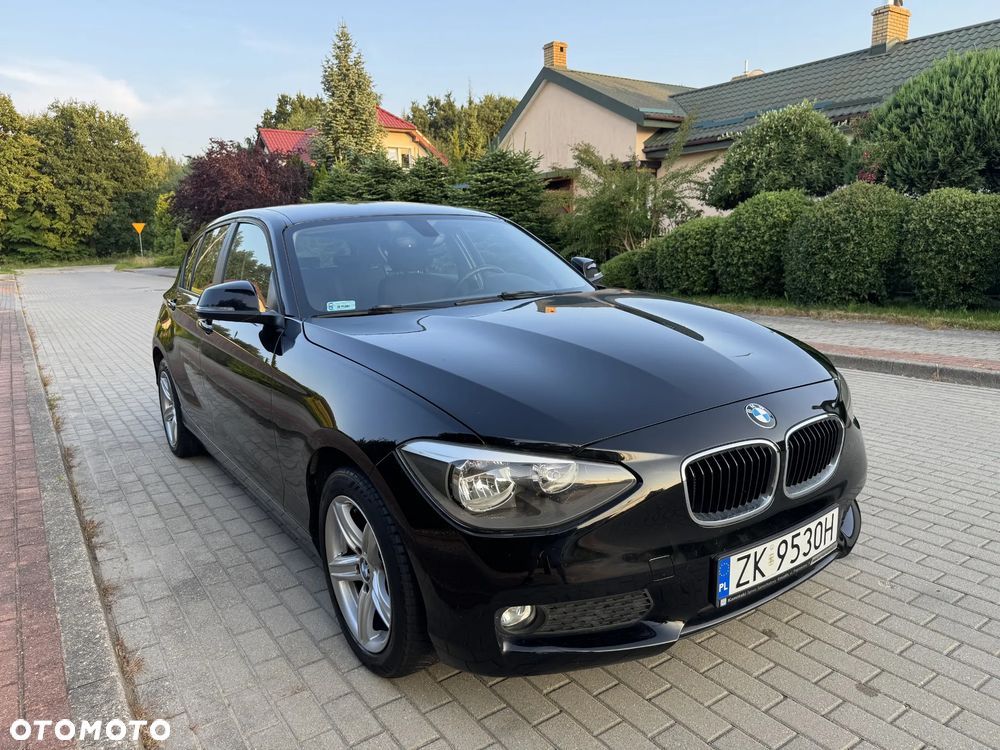 BMW Seria 1 - 25