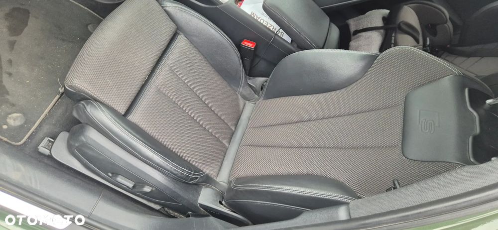 Audi A4 Avant 35 TFSI S tronic S line - 9