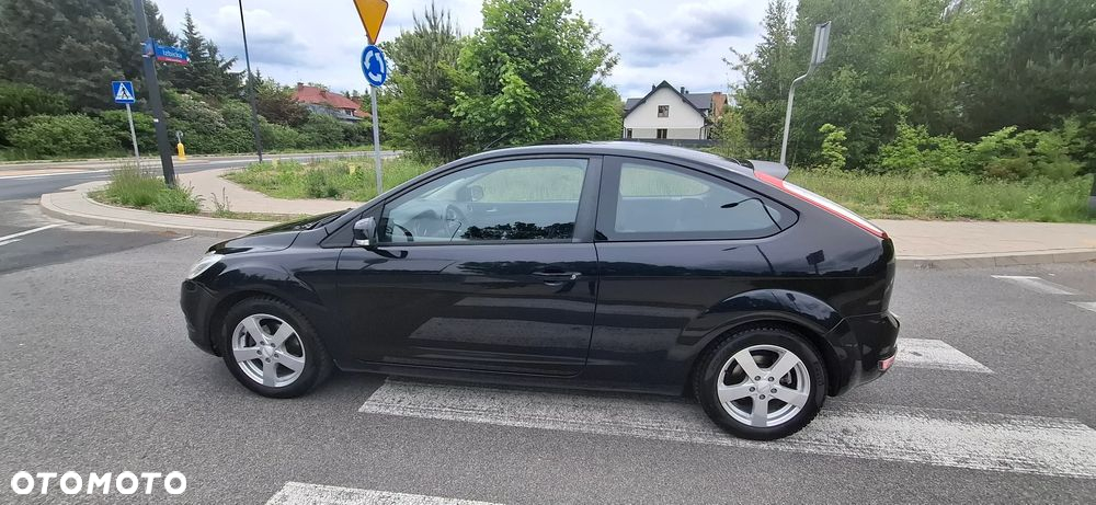 Ford Focus 1.6 Ambiente - 18