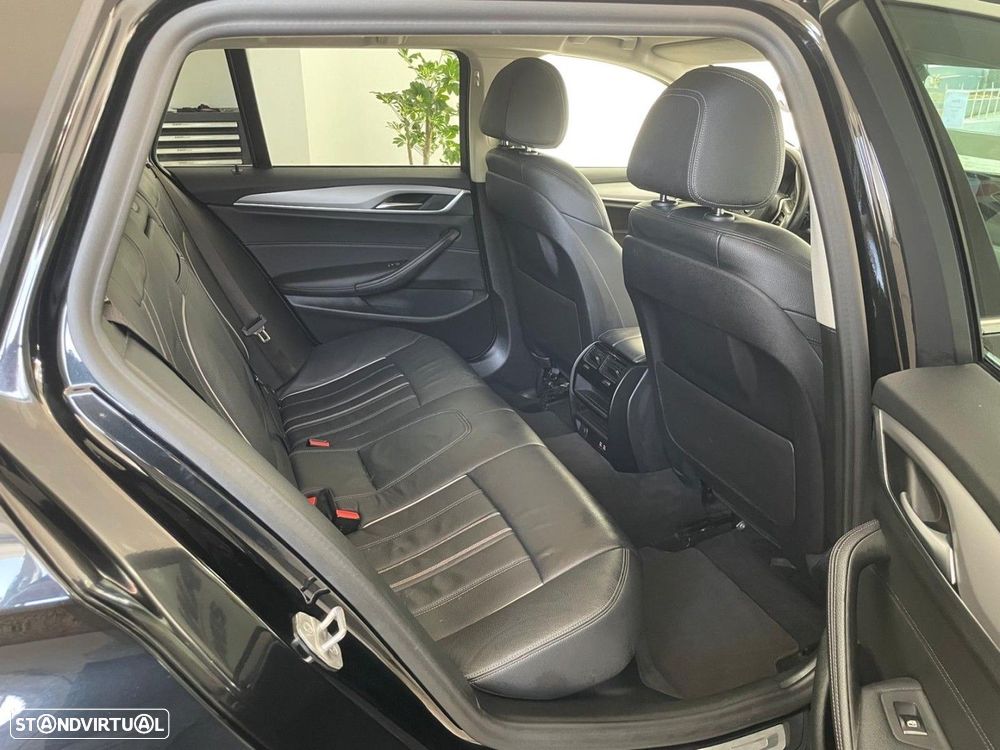 BMW 520 d Line Luxury Auto - 43
