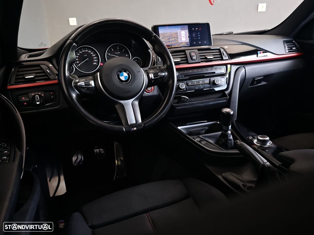 BMW 320 d Pack M - 34