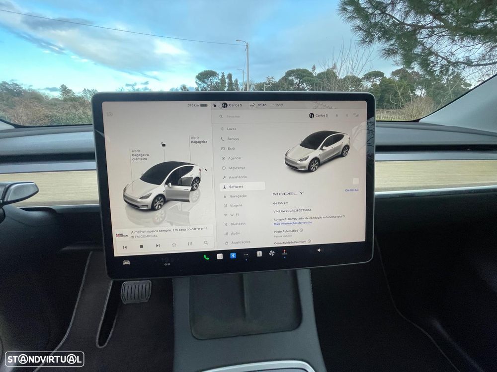 Tesla Model Y RWD - 34