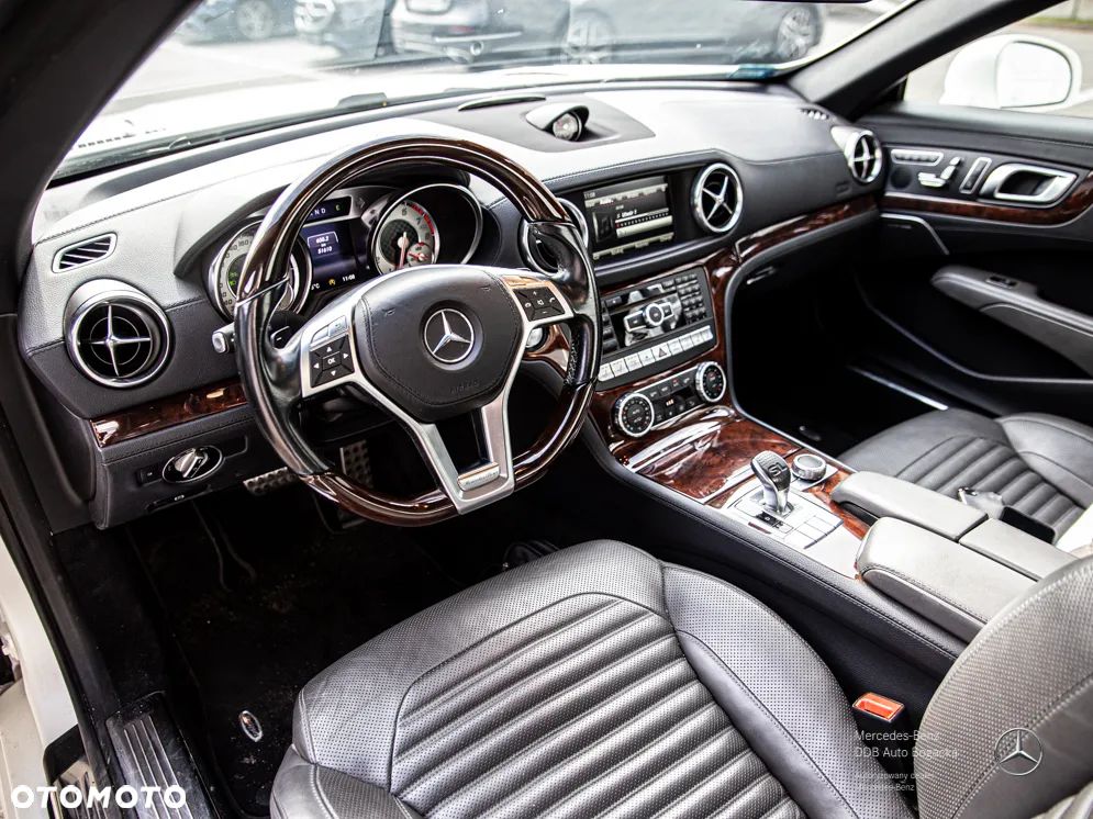 Mercedes-Benz SL 400 - 12