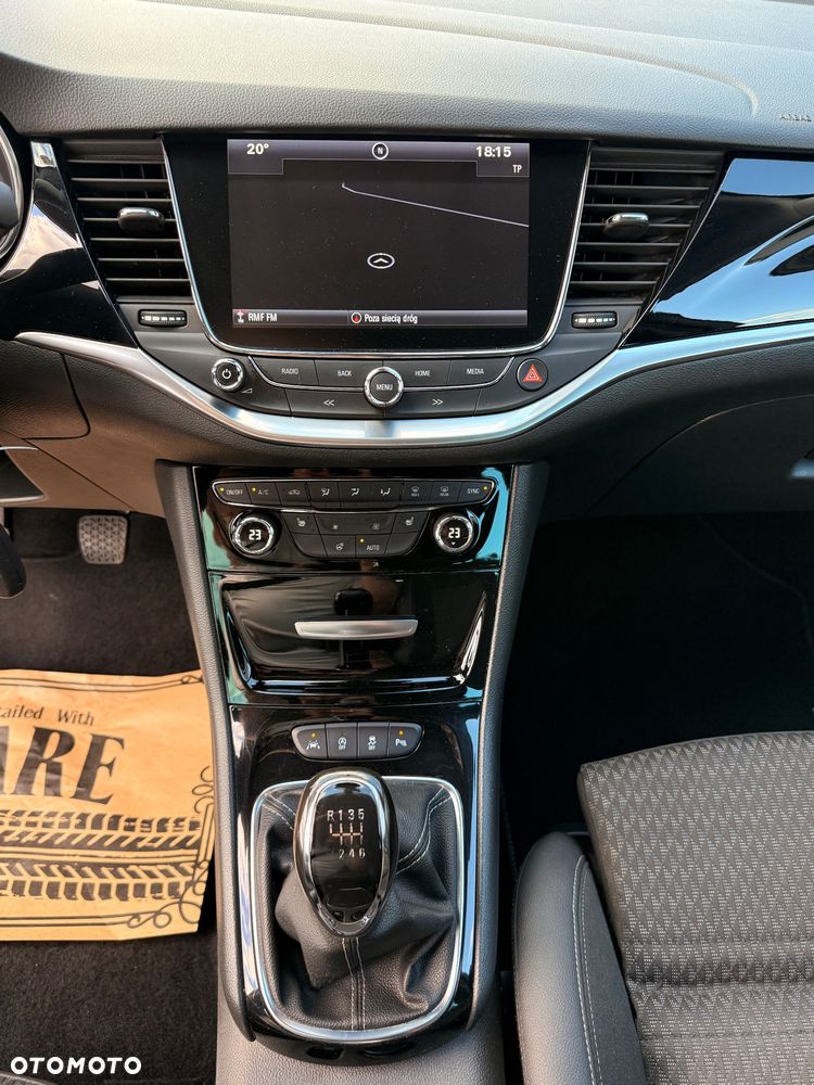 Opel Astra 1.4 Turbo Innovation - 30