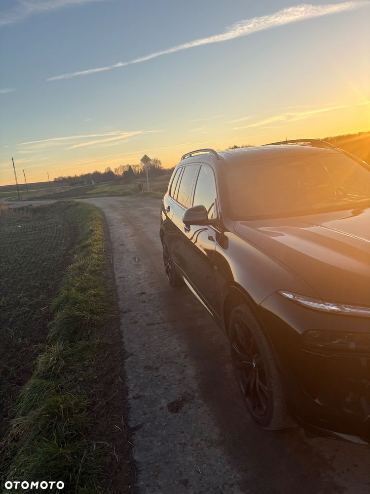 BMW X7 - 15