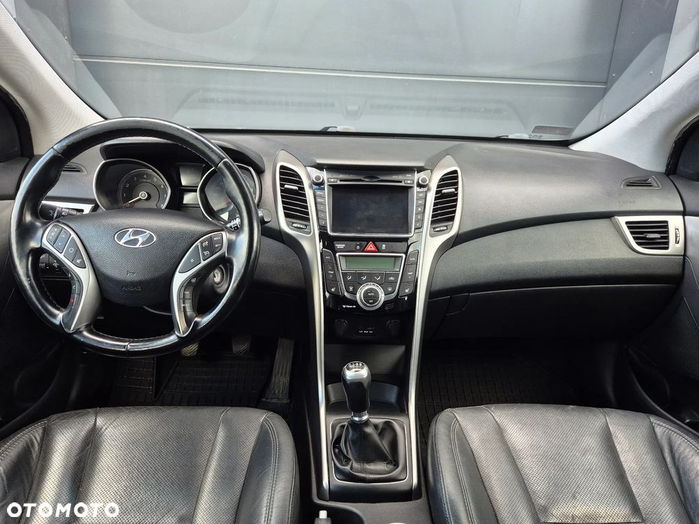 Hyundai i30 1.4 Premium - 11