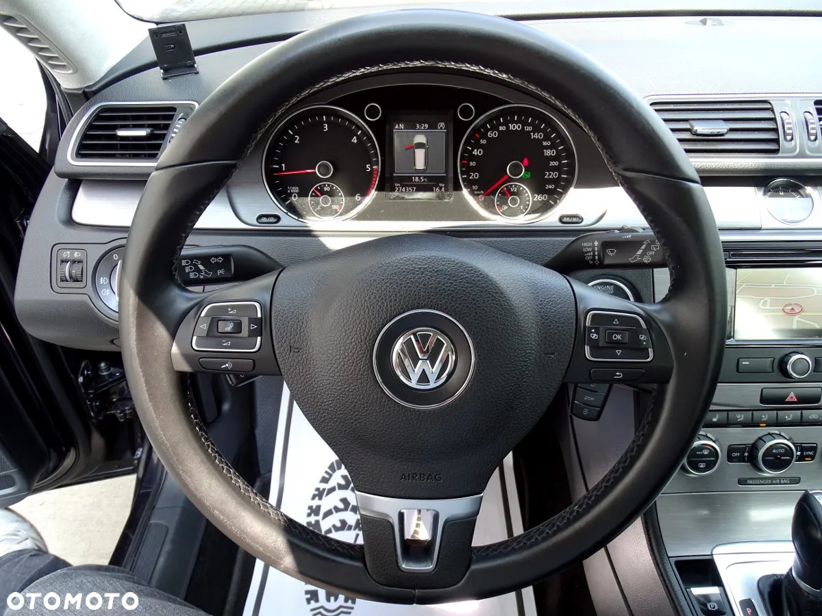 Volkswagen Passat 2.0 TDI Comfortline DSG - 17