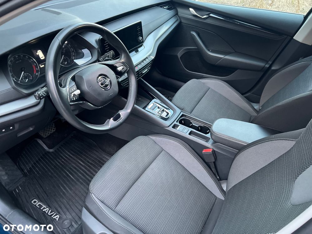 Skoda Octavia 2.0 TDI SCR Ambition DSG - 18