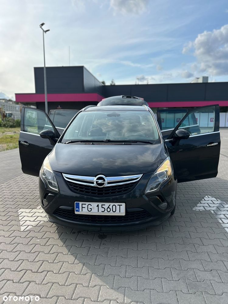 Opel Zafira - 21