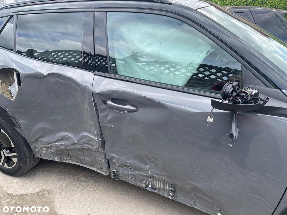 Peugeot 2008 1.5 BlueHDi GT S&S EAT8 - 9