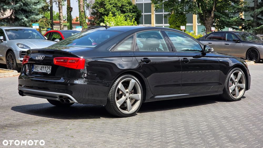 Audi S6 Limousine - 7