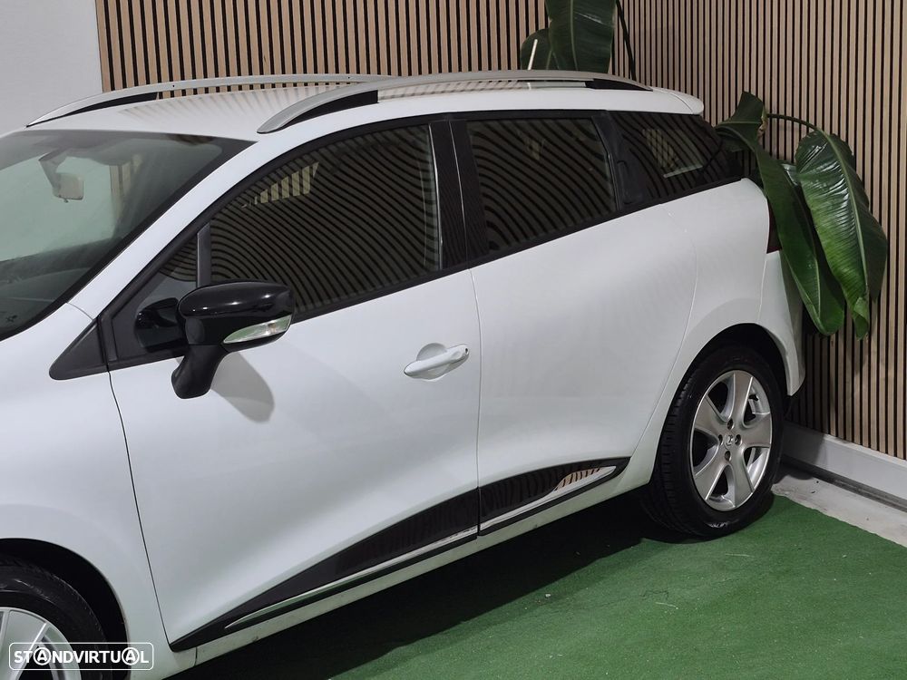 Renault Clio Sport Tourer 1.5 dCi Dynamique S - 2