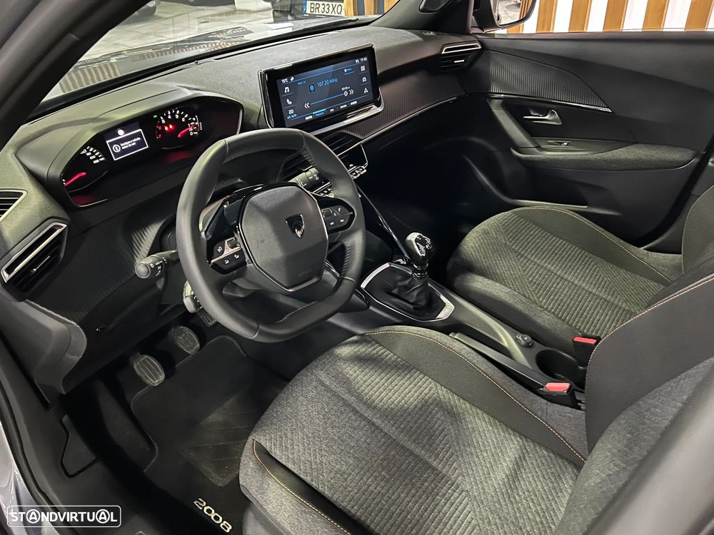 Peugeot 2008 1.2 PureTech Style - 9