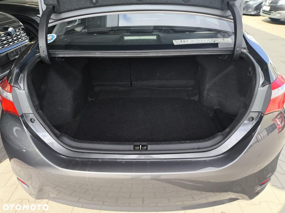 Toyota Corolla 1.6 Premium MS - 15