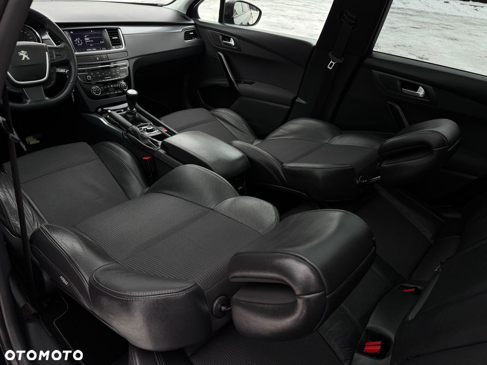 Peugeot 508 HDi FAP 140 Business-Line - 23