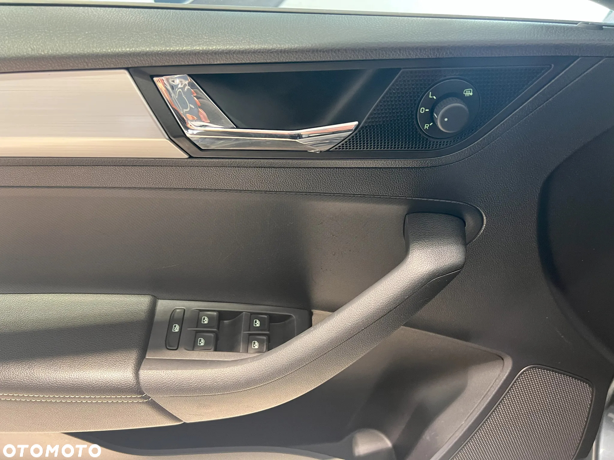 Skoda RAPID 1.0 TSI Ambition - 14