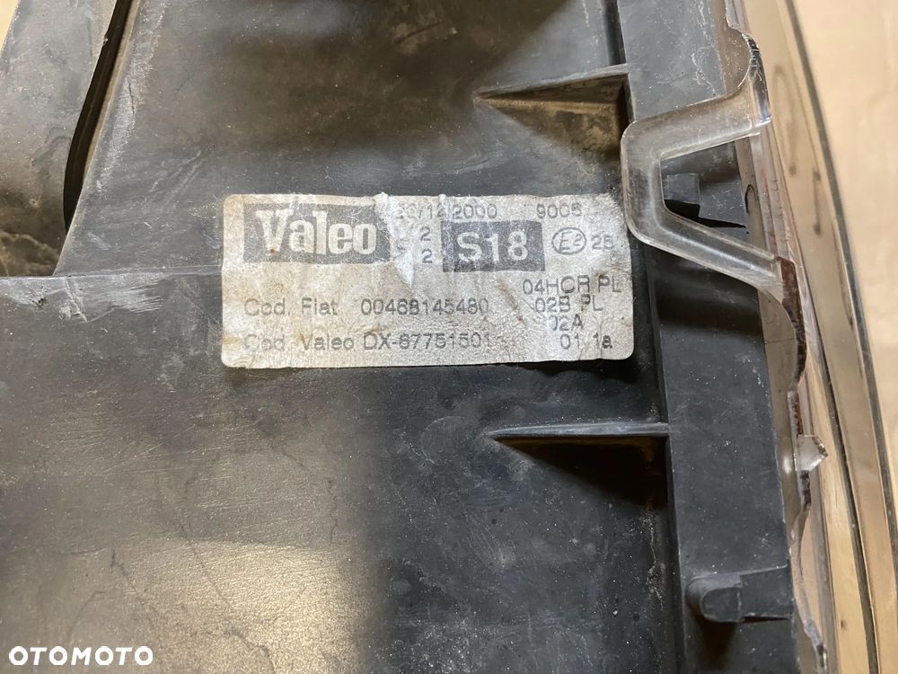 Lampa Fiat Punto II prawa OE - 3