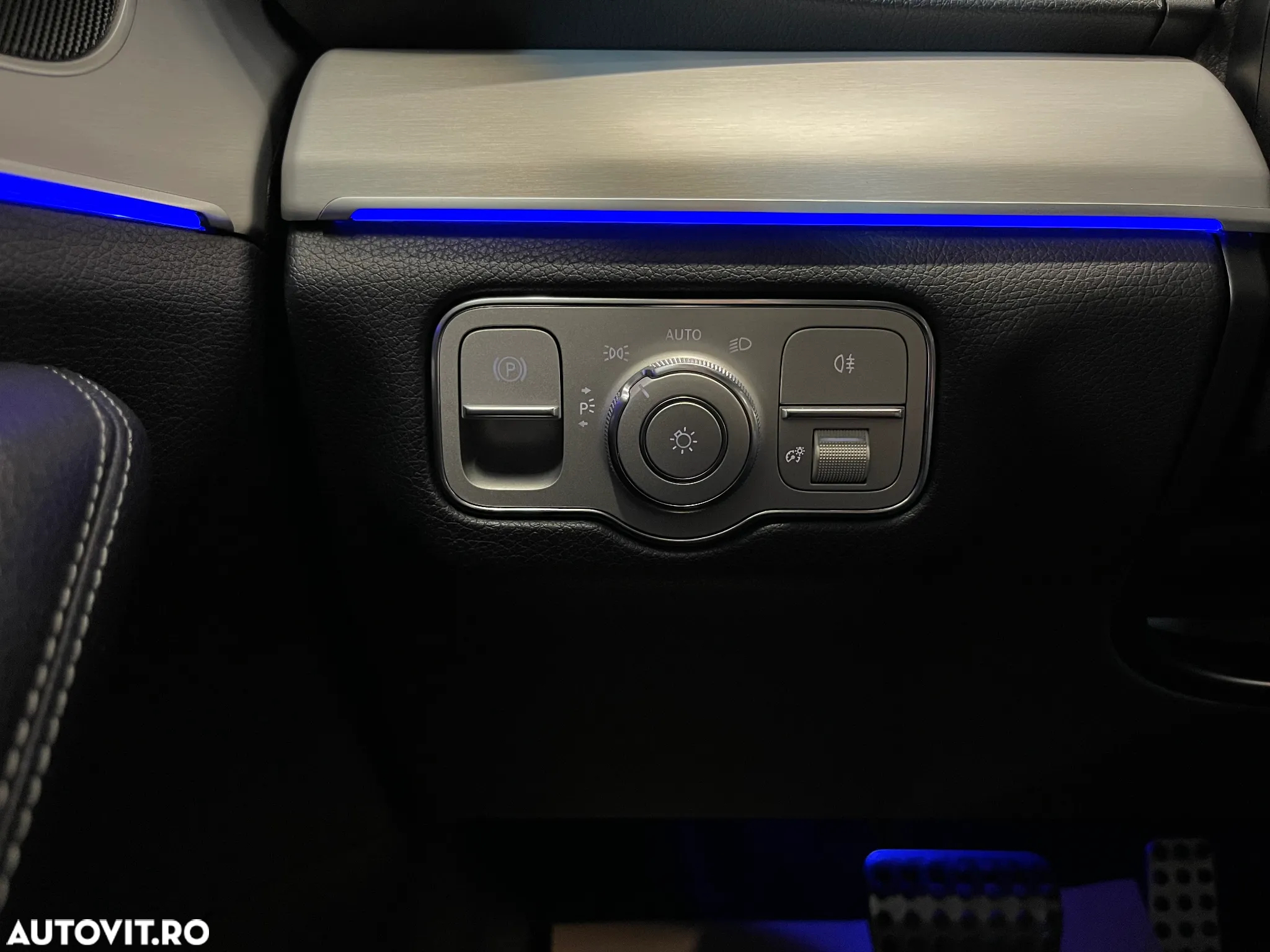 Mercedes-Benz GLE 350 d 4MATIC - 32