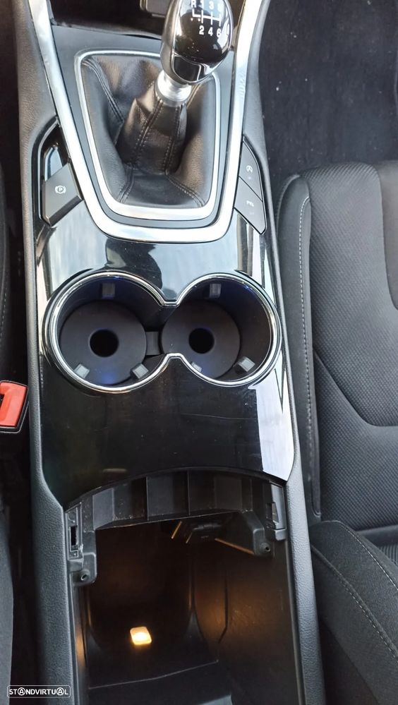 Ford S-Max 2.0 TDCi Titanium - 19