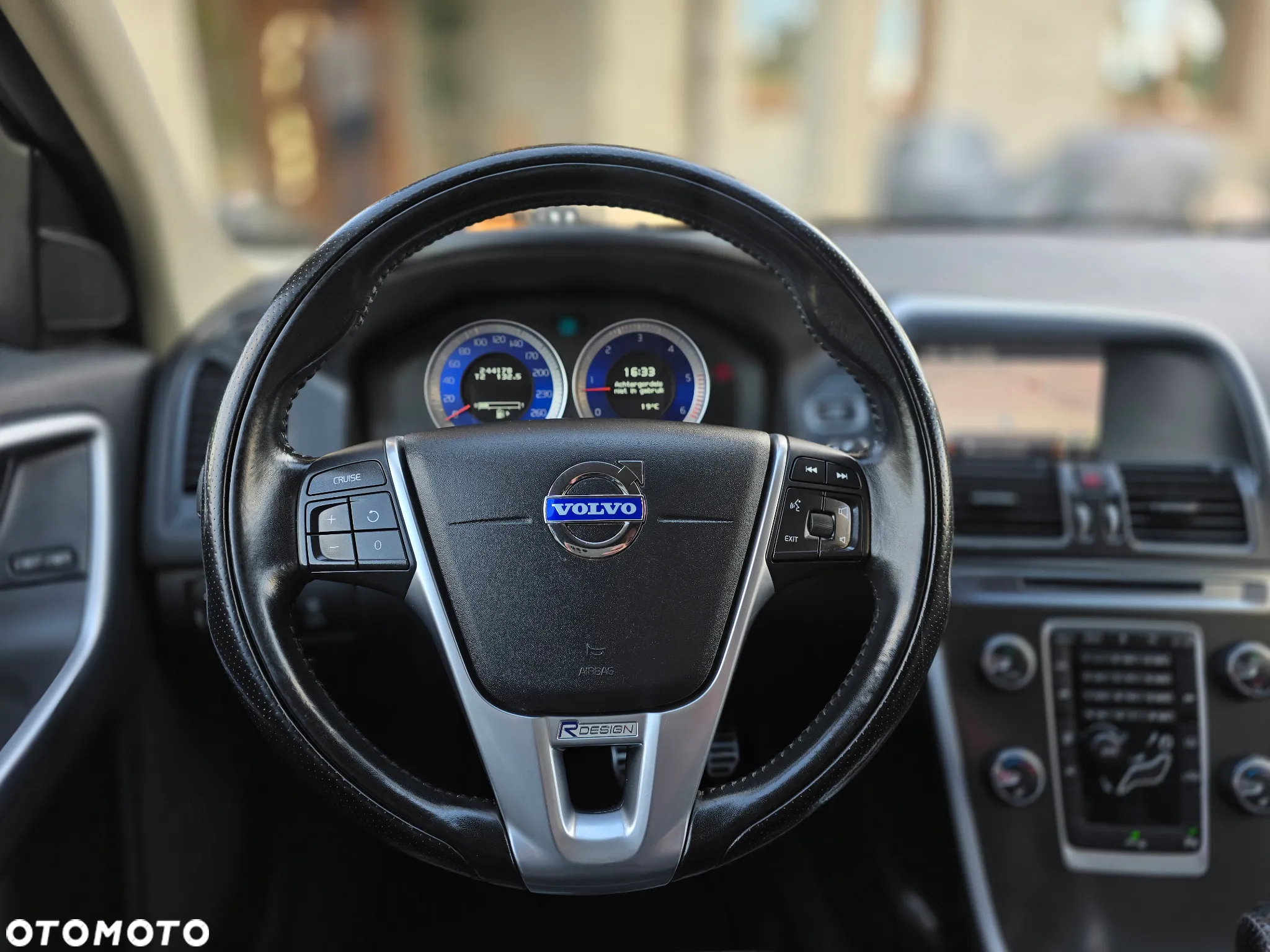 Volvo XC 60 - 25