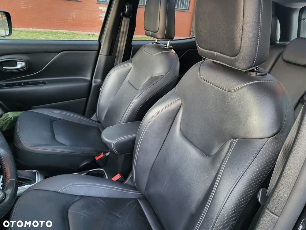 Jeep Renegade - 23