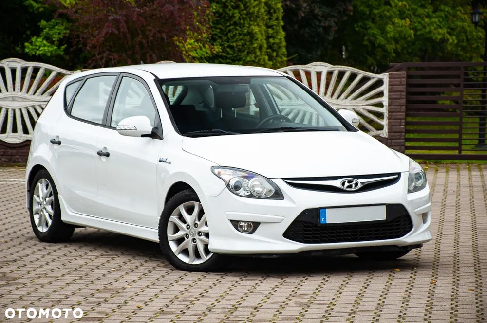 Hyundai i30 1.6 CRDI blue Classic - 3