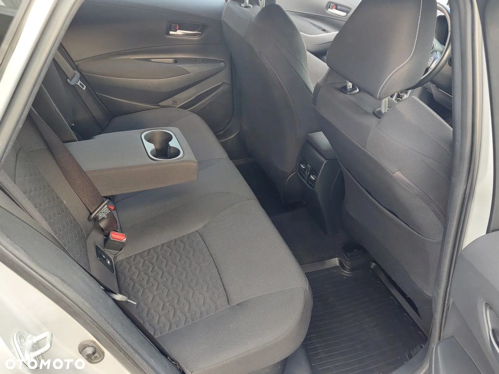 Toyota Corolla 1.8 Hybrid Comfort - 13