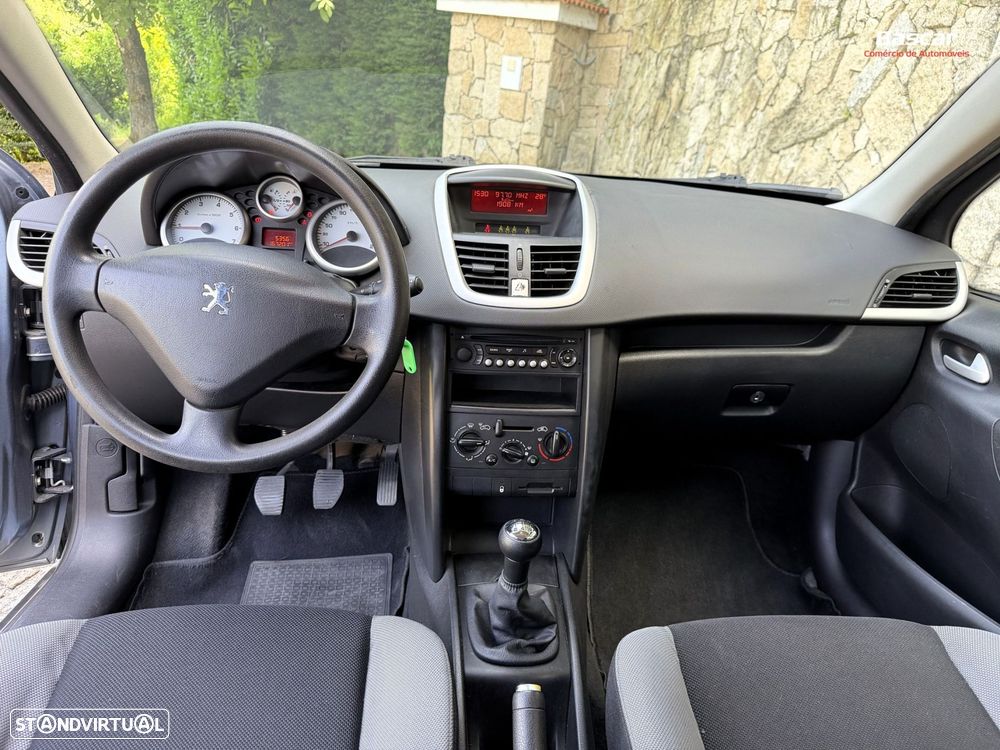 Peugeot 207 1.4 16V Sport - 18