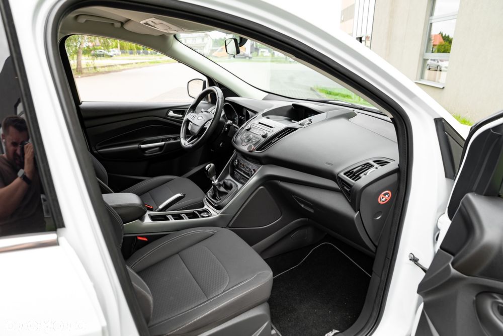 Ford Kuga 1.5 EcoBoost FWD Trend ASS - 22