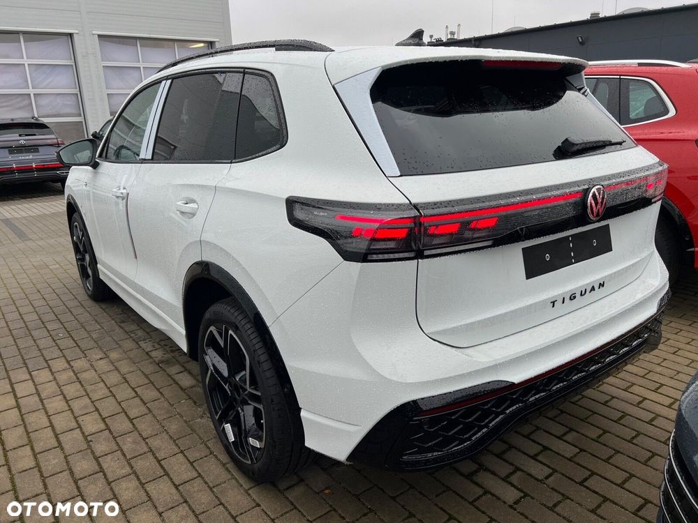 Volkswagen Tiguan - 5