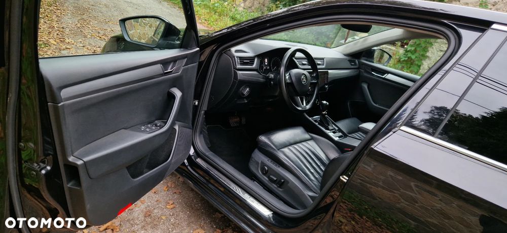 Skoda Superb 1.6 TDI Style DSG - 17
