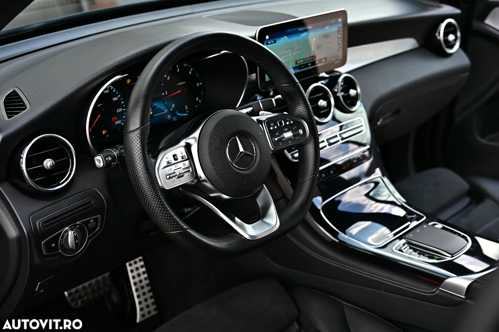 Mercedes-Benz GLC 220 d 4Matic 9G-TRONIC Edition AMG Line - 17