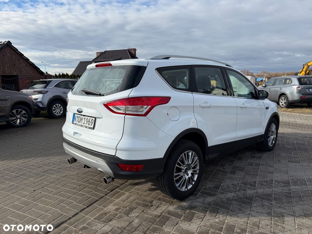 Ford Kuga 2.0 TDCi 4WD Titanium - 4