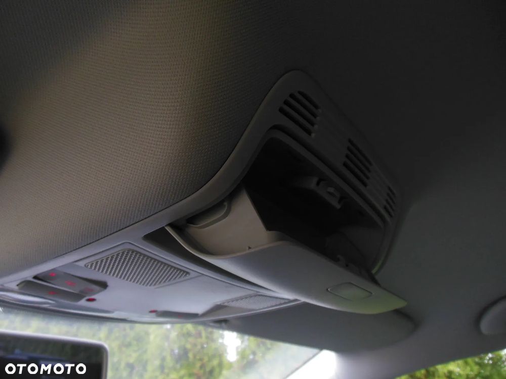 Volkswagen Golf 1.4 TSI Highline - 20