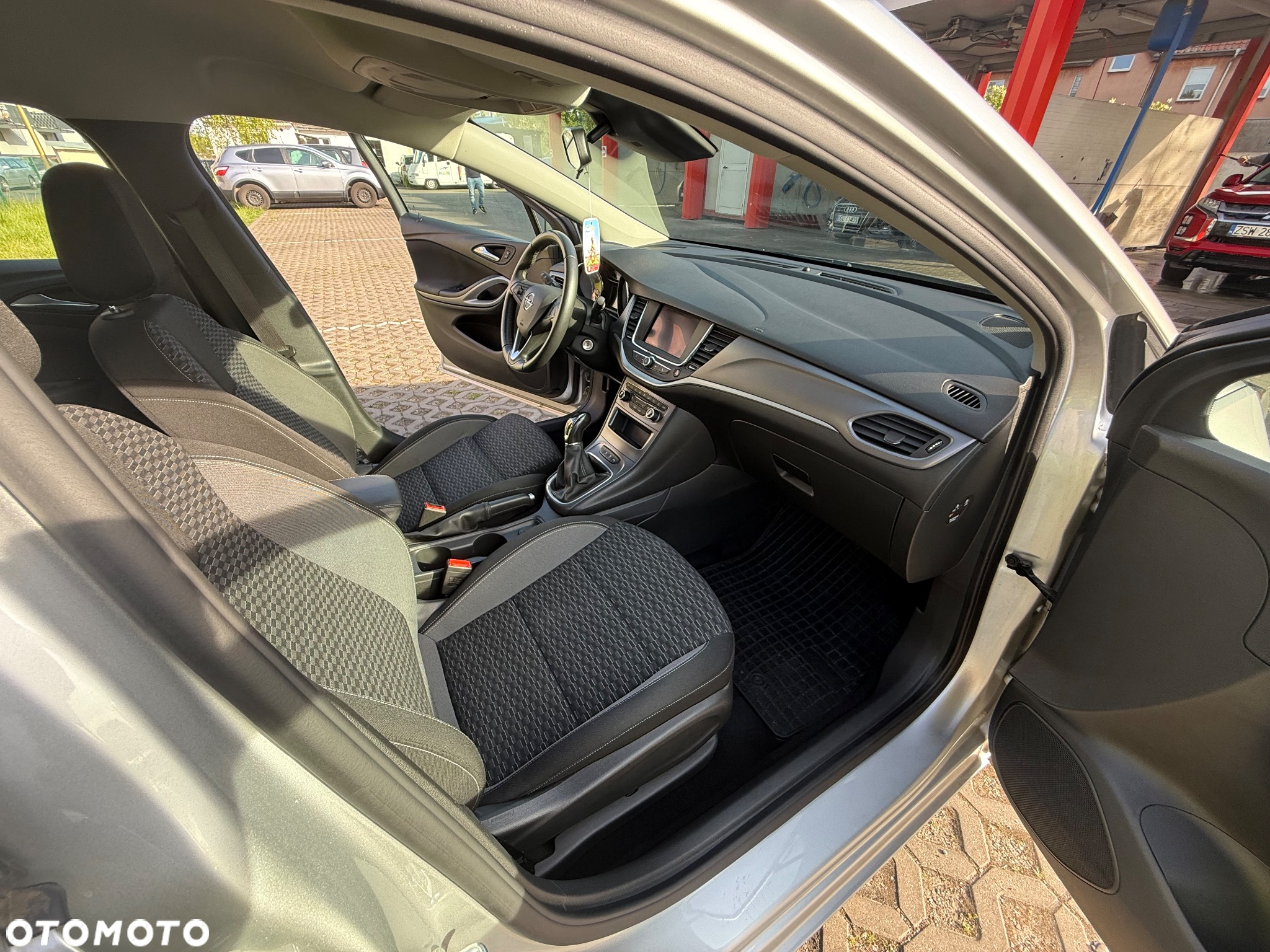 Opel Astra - 16