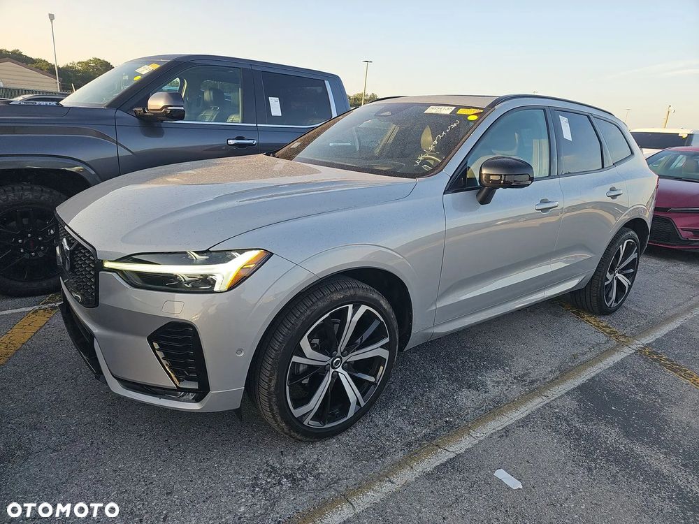 Volvo XC 60 B5 B AWD Ultimate Dark - 1
