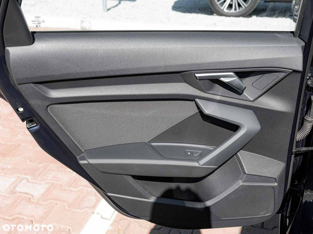 Audi A3 Sportback 30 TDI S tronic - 25