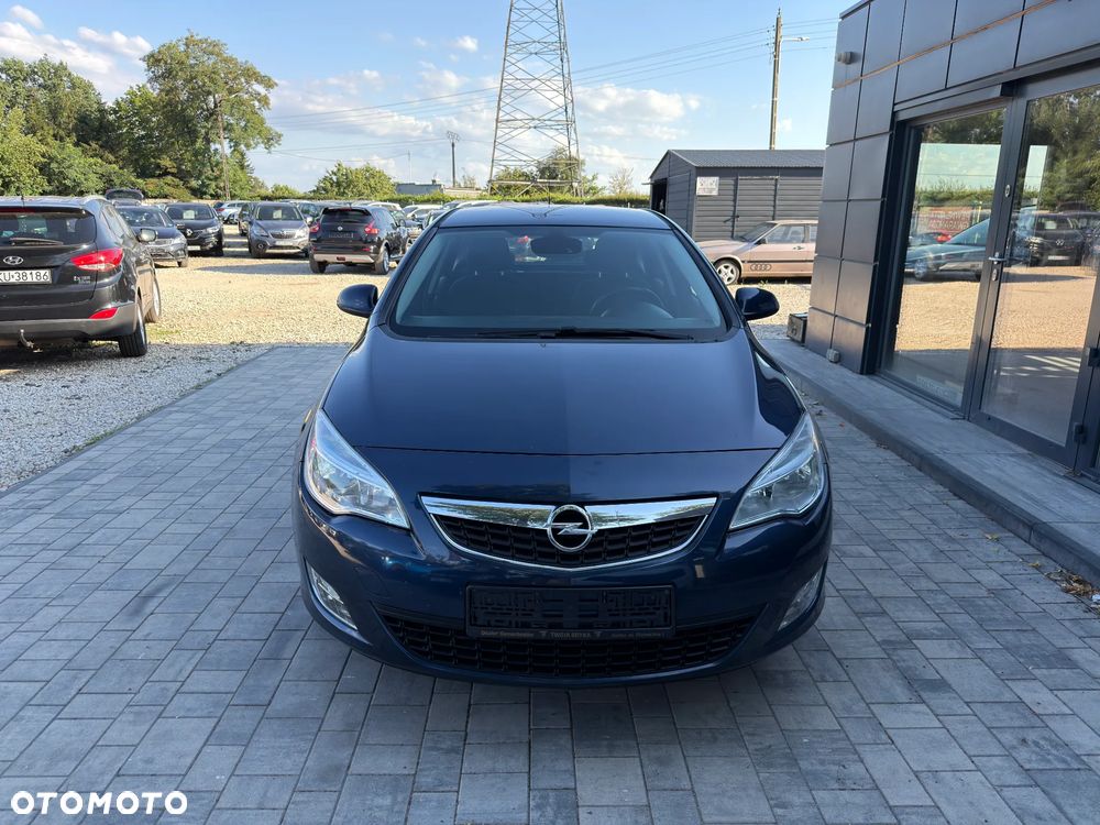 Opel Astra 1.4 T Cosmo - 2