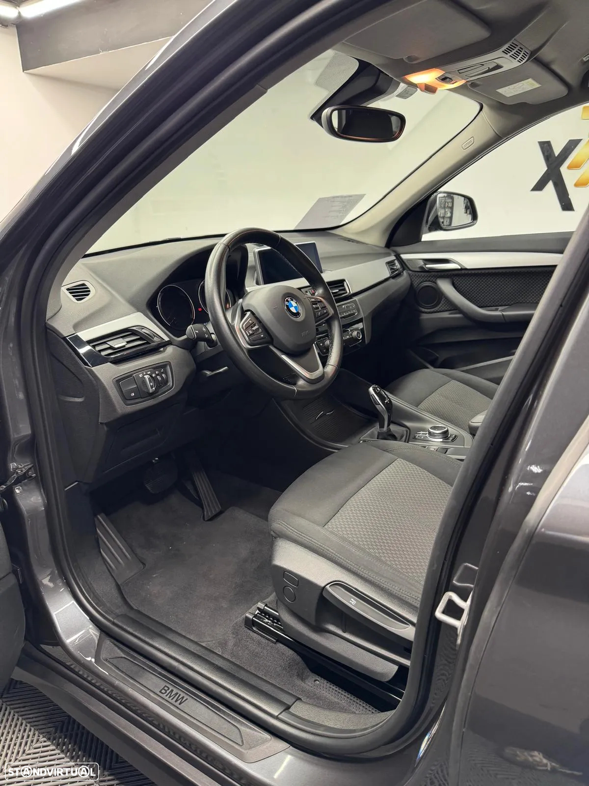 BMW X1 16 d sDrive Auto - 5