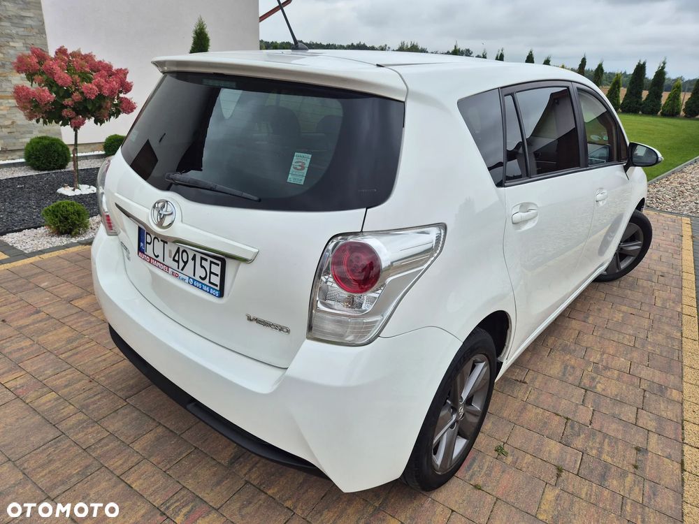 Toyota Verso 1.6 D-4D Premium - 15