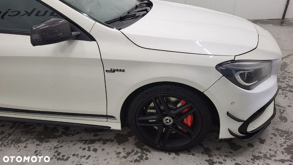 Mercedes-Benz CLA AMG 45 4-Matic - 4