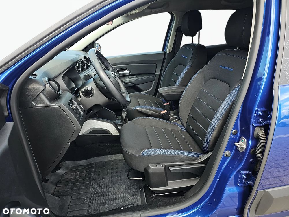 Dacia Duster 1.0 TCe SL Celebration - 15