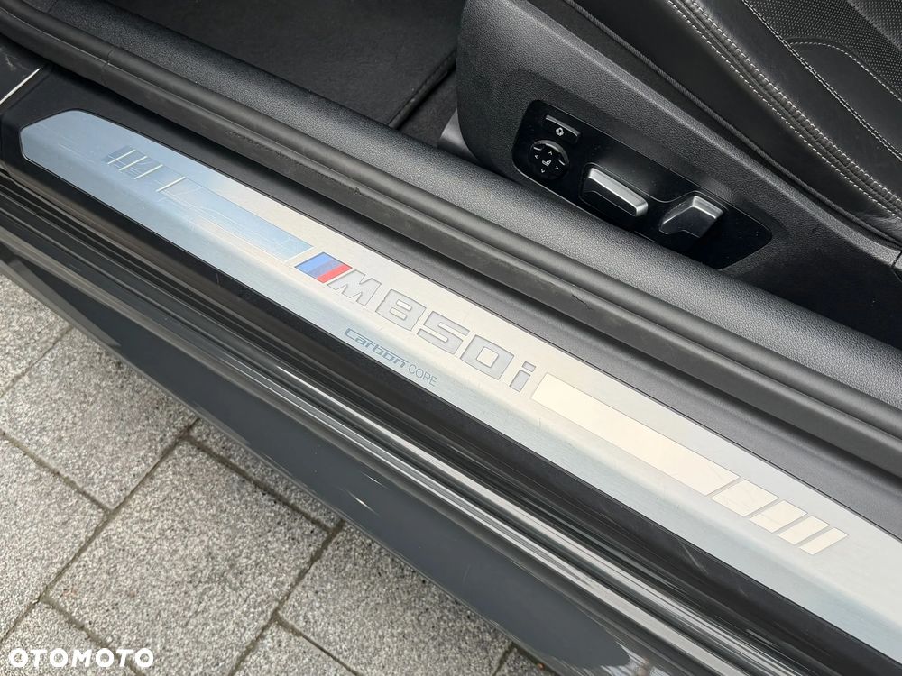 BMW Seria 8 M850i xDrive - 24