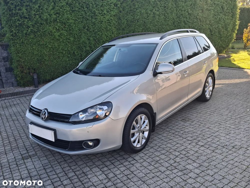 Volkswagen Golf 2011 photo 2