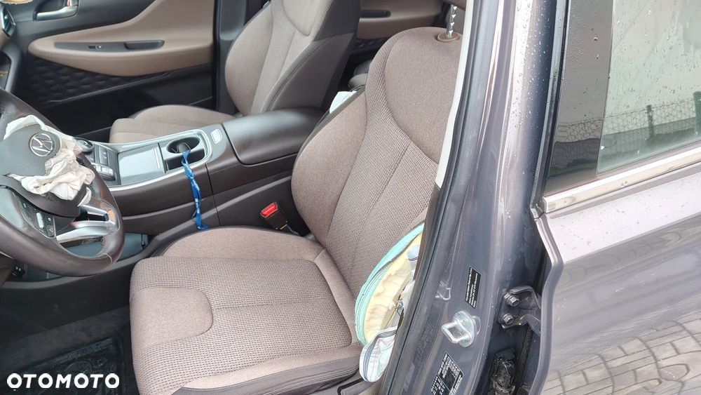 Hyundai Santa Fe 1.6 T-GDI HEV Smart - 13