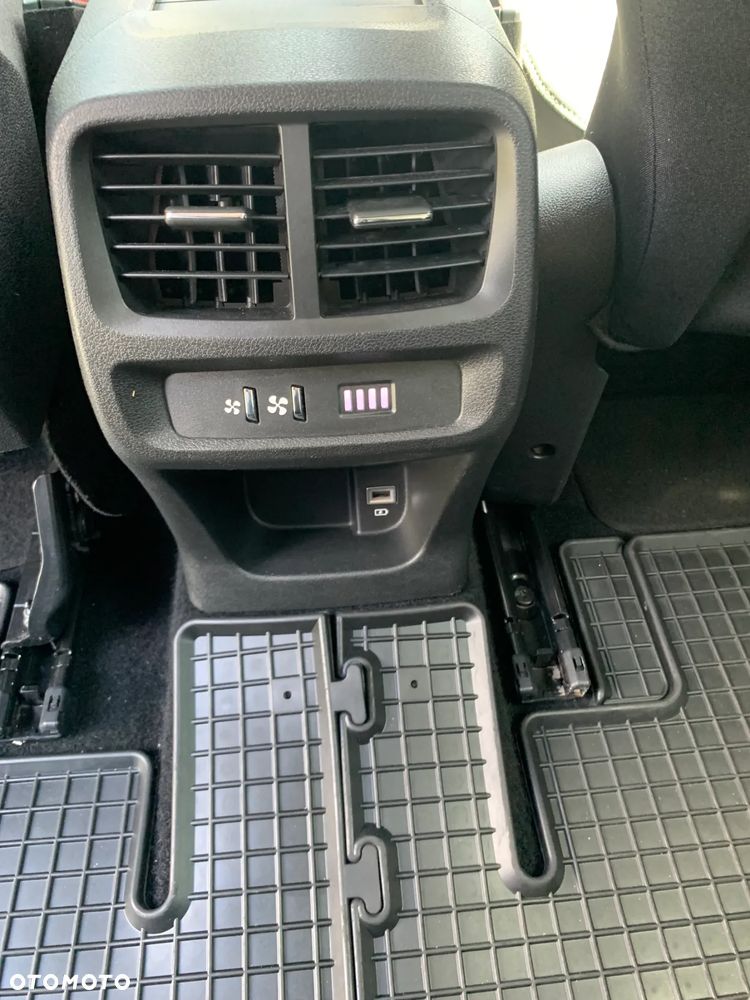 Peugeot Rifter 1.5 BlueHDI Allure S&S - 27