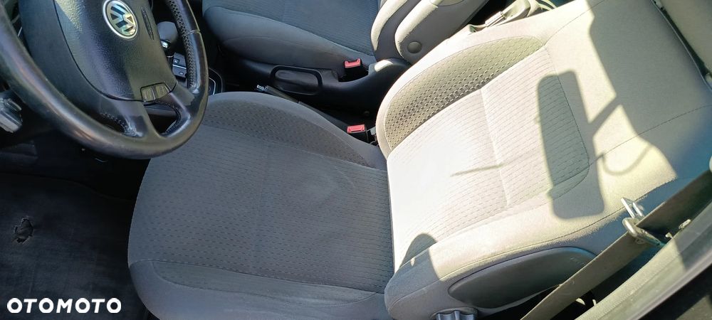 Volkswagen Sharan 1.9 TDI Comfortline Tiptr - 18
