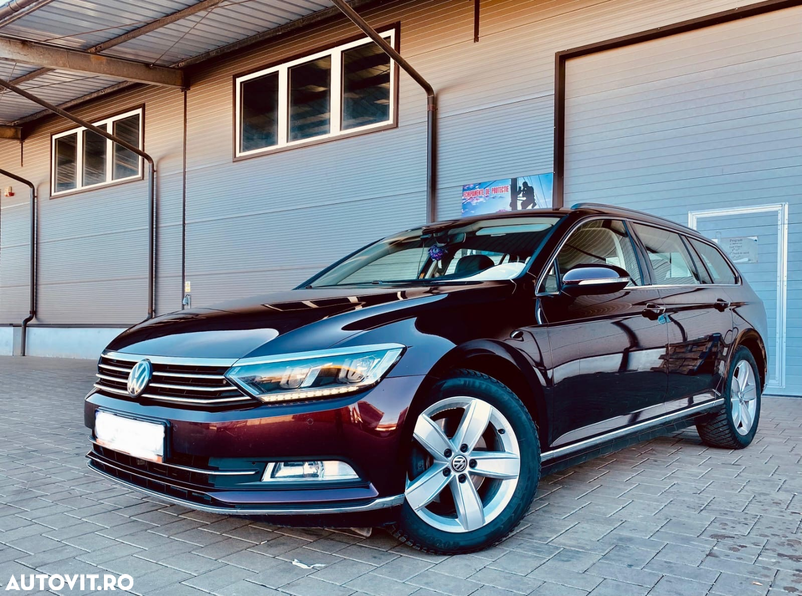 Volkswagen Passat Variant 2.0 TDI DSG Highline - 23
